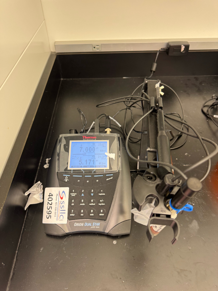 Image of Thermo Orion Dual Star pH/ISE Meter